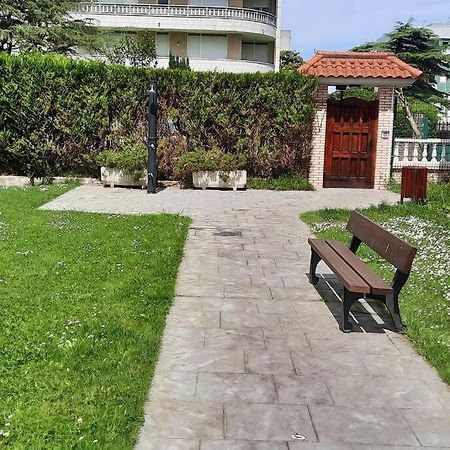 Reformado, A 2Min De Playa, En La Mejor Zona. Lejlighed Laredo Eksteriør billede